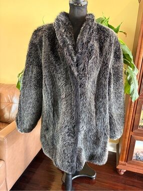 Vintage 70/80’s VI LTD Faux Fur Coat Charcoal Gray & Black "Mob Wife” coat - L